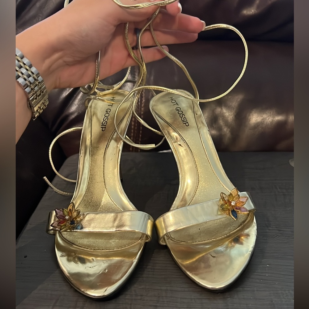 Strapping sexy gold heels perfect for any outfit or event.